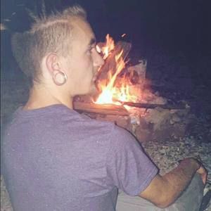 Meet your Posher, Caleb